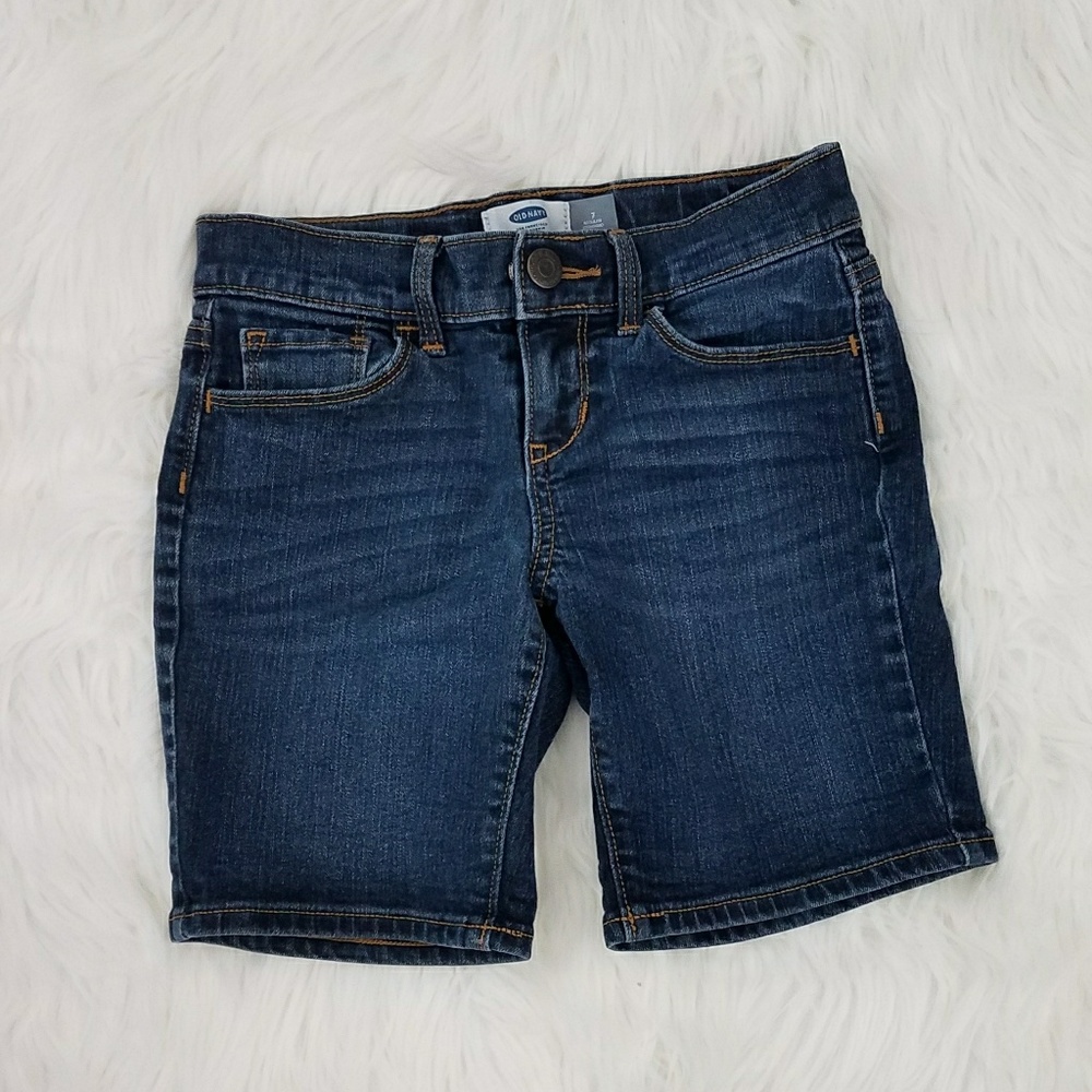 Old Navy Bermuda Shorts Size 7